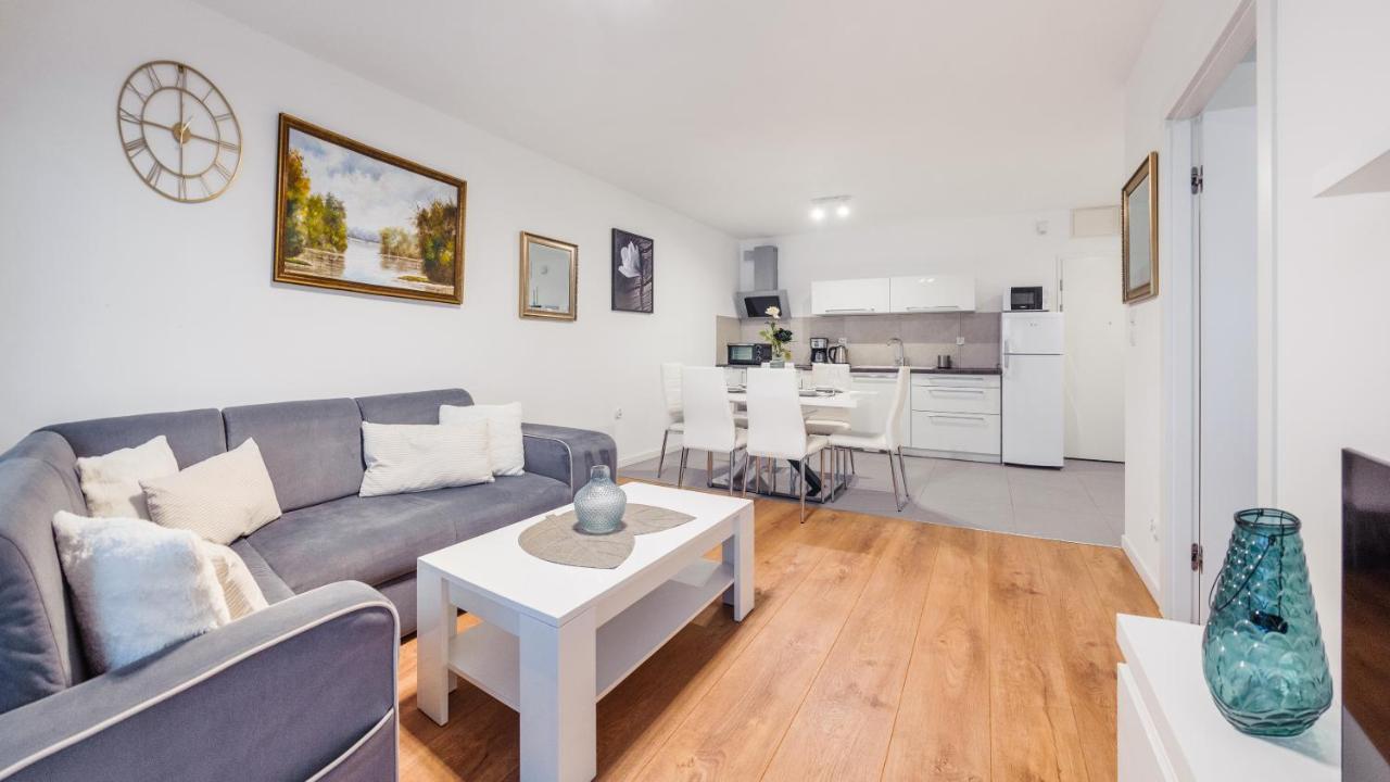 Apartamenty Sun & Snow Blizej Morza Kolobřeh Exteriér fotografie